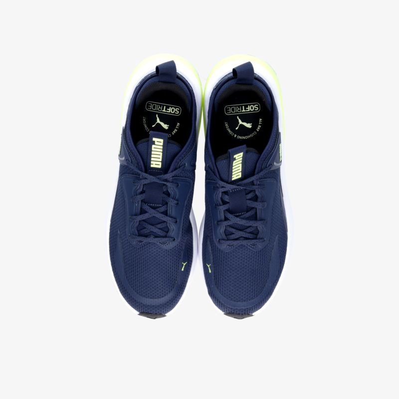 Sportliche blaue Laufschuhe im Paar, leicht und atmungsaktiv mit bequemen Schnürsenkeln