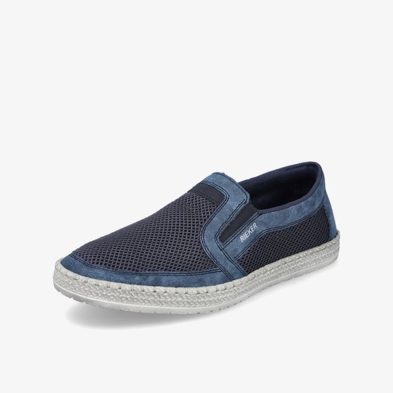 Leichter blauer Slip-On-Loafer mit atmungsaktivem Mesh-Obermaterial und bequemer Sohle.
