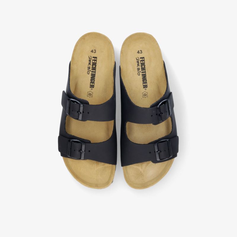 Bequeme Sandalen mit verstellbaren Doppelriemen und ergonomischem Fußbett für optimalen Tragekomfort.