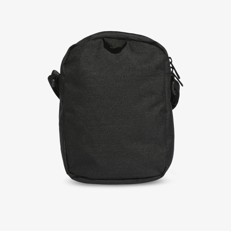 Kompakte schwarze Schultertasche mit robustem Reißverschluss und modernem Design, ideal für den täglichen Gebrauch.