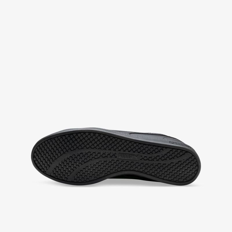 Rutschfeste und langlebige Schuhsohle bietet optimalen Halt und Strapazierfähigkeit.