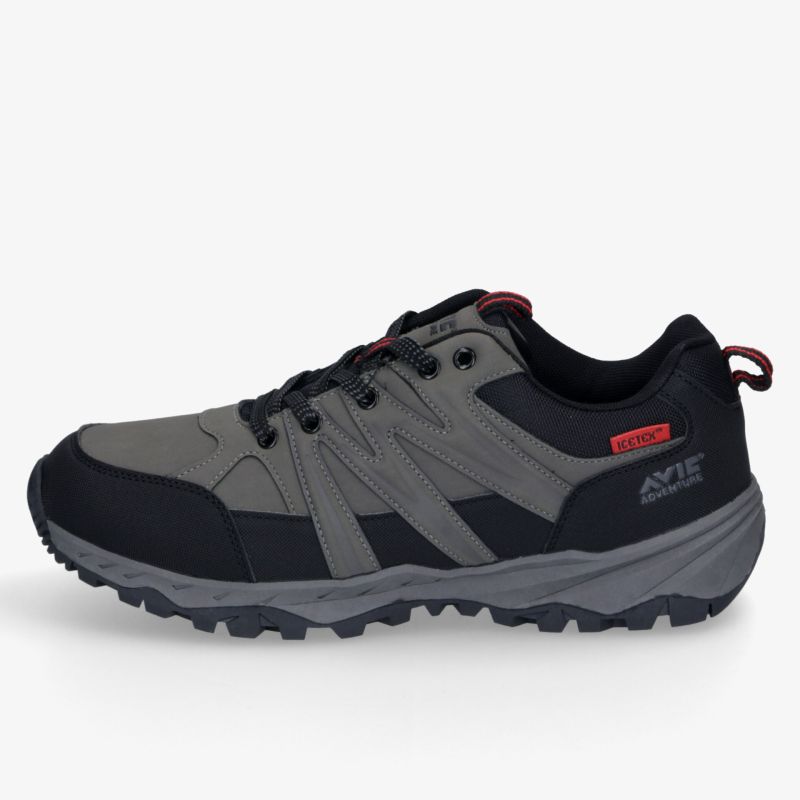 Robuster grauer Outdoor-Sportschuh mit rutschfester Profilsohle und komfortablem Tragekomfort