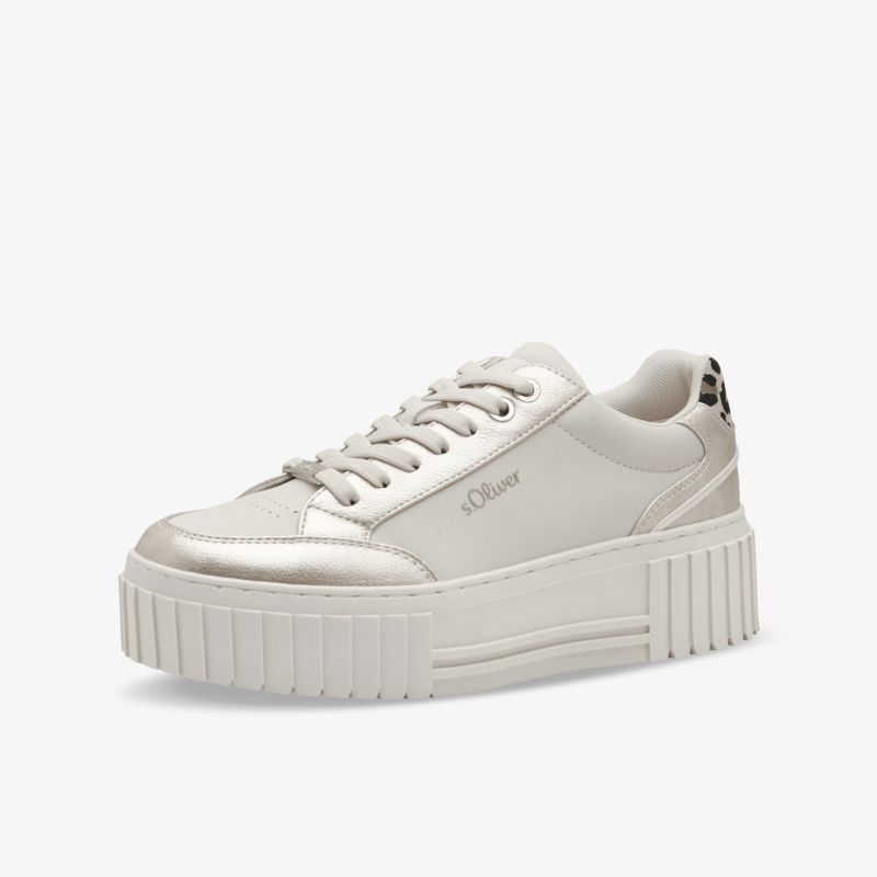 Weißer Sneaker mit dicker Plateausohle, robuster Schnürung und gepolstertem Kragen für hohen Tragekomfort