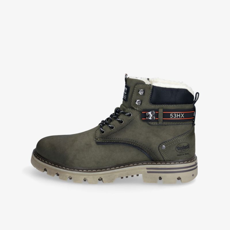 Moderner und robuster Boot mit warmem Innenfutter und rutschfester Sohle für maximalen Komfort.