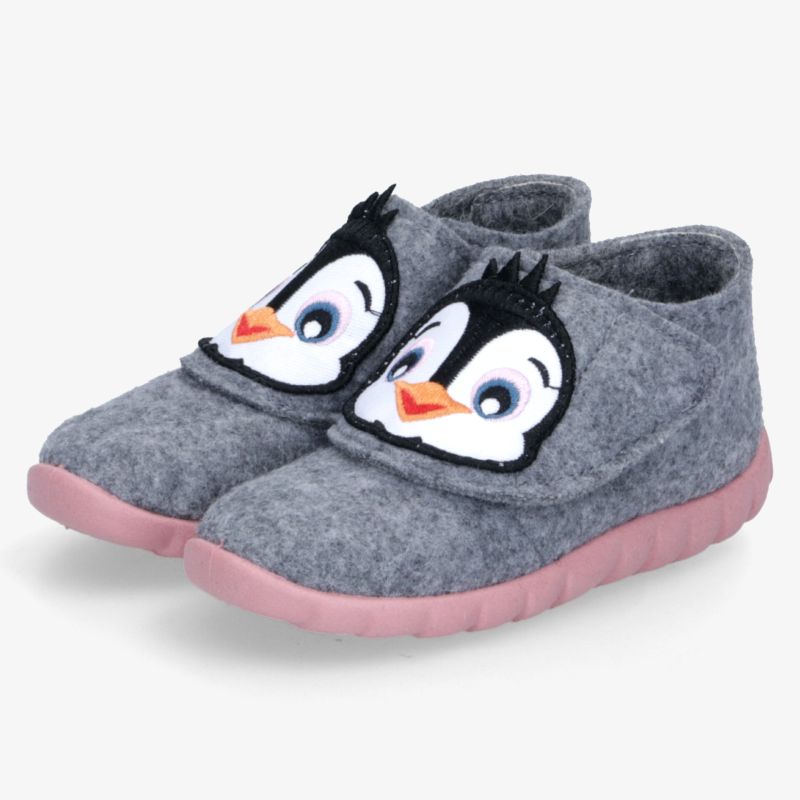 Graue Hausschuhe mit weichem Material und niedlichem Pinguin-Motiv, bequeme Passform und rutschfester rosa Sohle