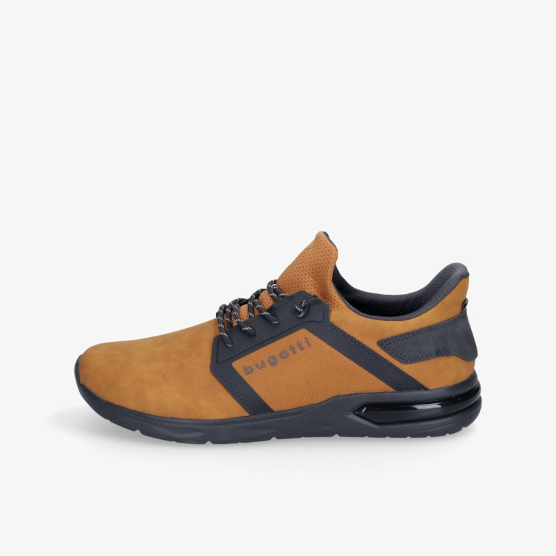 Moderner braun-schwarzer Sneaker seitliche Ansicht, atmungsaktiv, bequem und mit stabiler Sohle für optimalen Halt