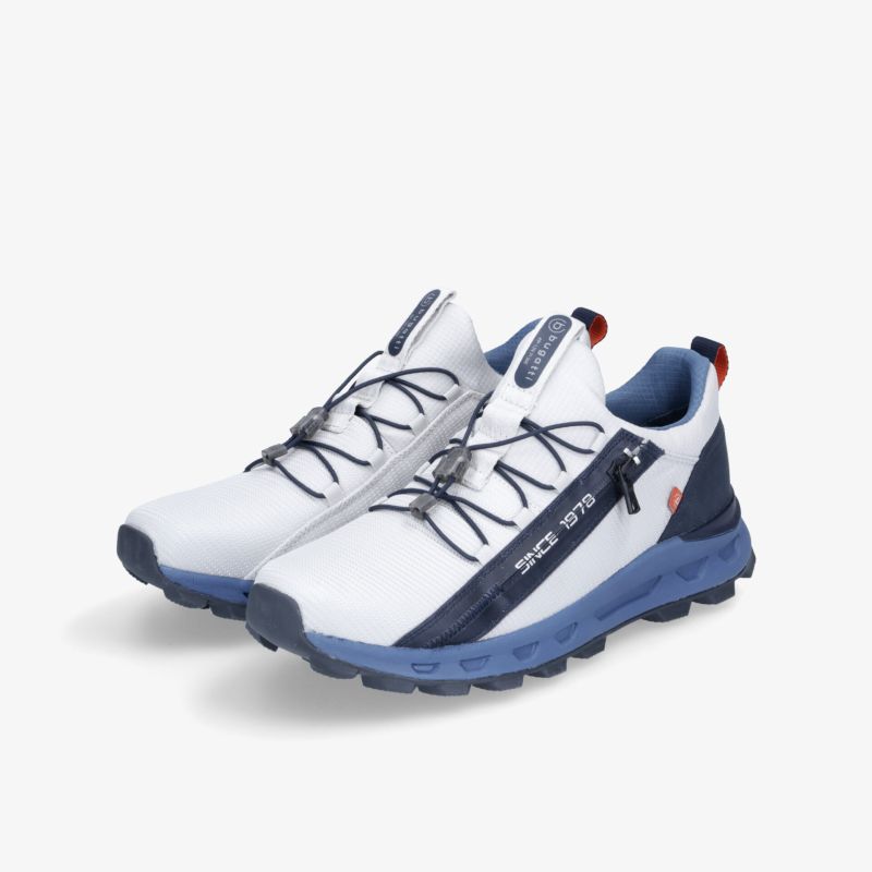 Stilvolle weiße Sneakers mit blauer Sohle und modernem Design für optimalen Komfort.