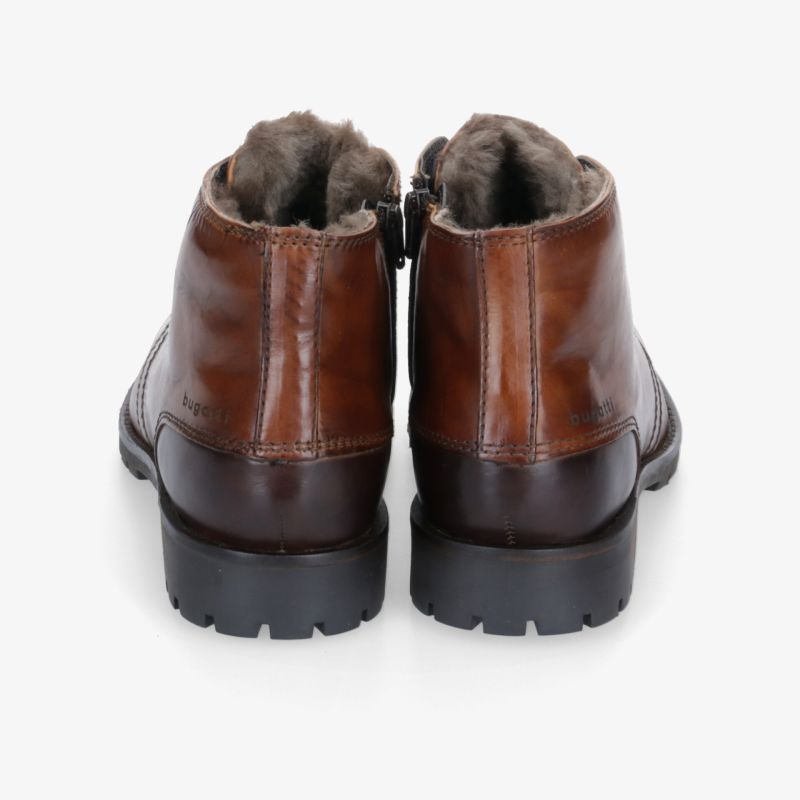 Elegante Lederstiefel mit warmer Fütterung und rutschfester Sohle, hintere Ansicht