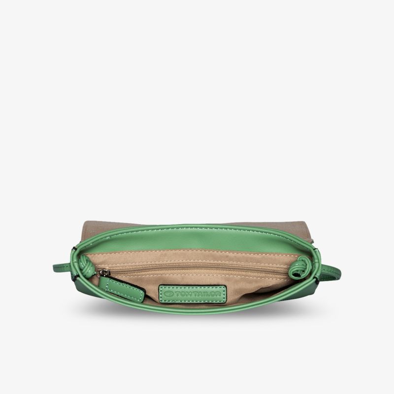 Elegante Tasche in Grün mit praktischen Innenfächern für unterwegs. Zeitloses Design und kompakte Größe.