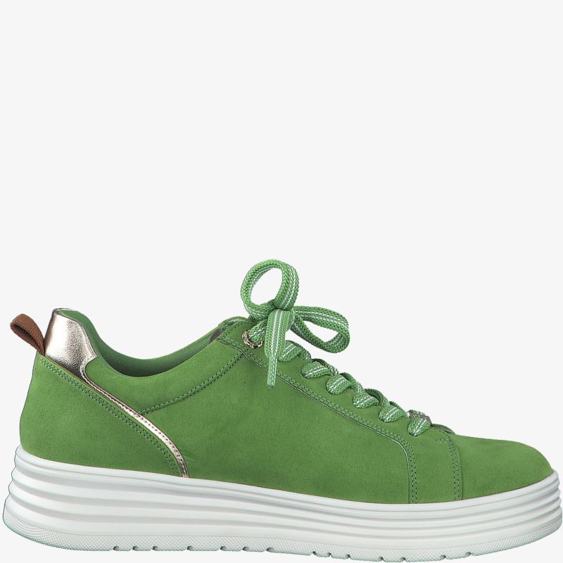Grüner Sneaker mit weicher, weißer Sohle und schnürbarem Verschluss für komfortables Tragen