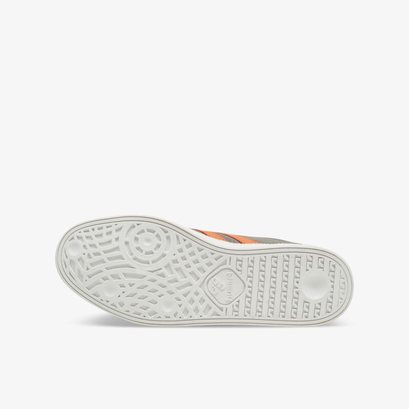 Rutschfeste und strapazierfähige Schuhsohle mit langlebigem Design für höchsten Tragekomfort.