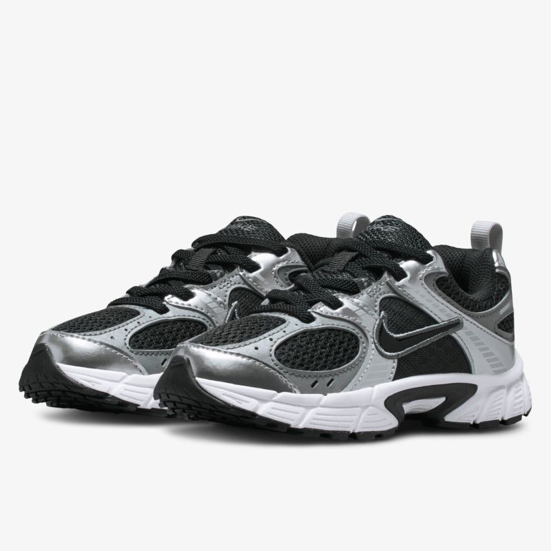 Sportliche Schuhe mit atmungsaktivem Mesh, robuster Sohle und bequemer Passform für optimalen Tragekomfort
