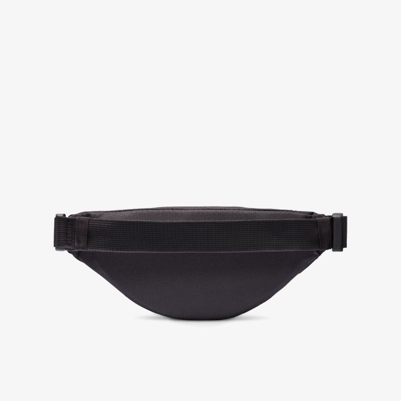 Schwarze Gürteltasche mit verstellbarem Riemen, kompakt und stilvoll, für vielseitigen Einsatz geeignet.