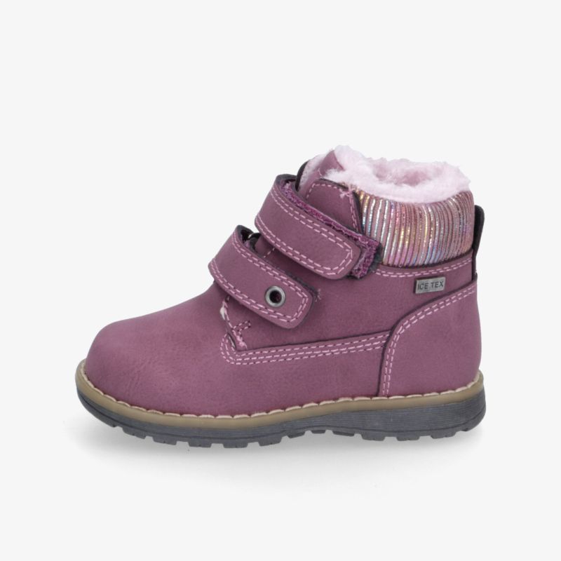 Warmer lila Winterstiefel mit weichem Innenfutter und praktischen Klettverschlüssen in seitlicher Ansicht