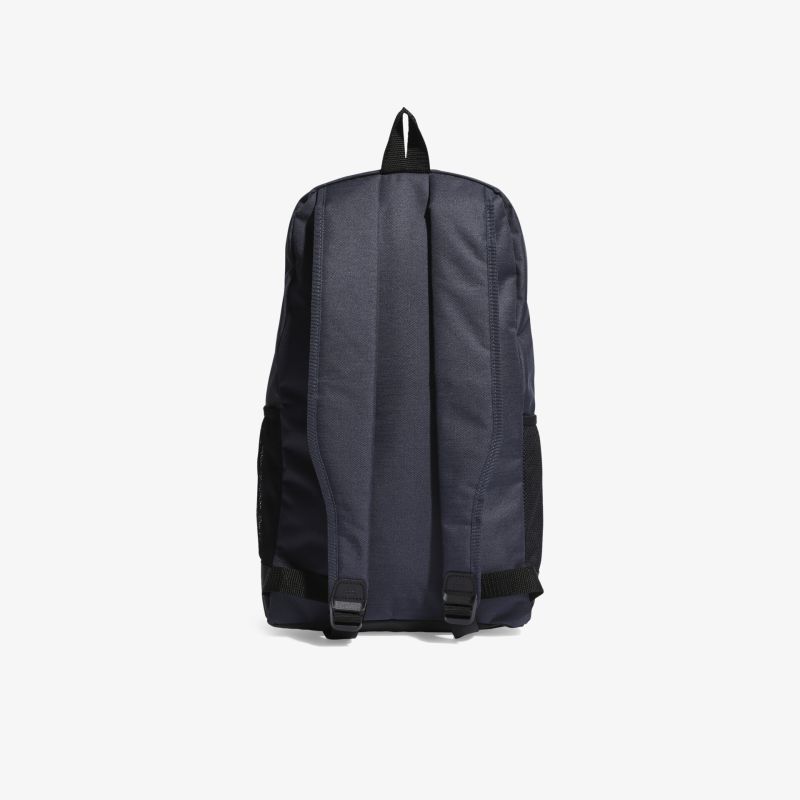 Robuster und stilvoller Rucksack, ideal für Alltag und Reisen, mit komfortablen Trägern und viel Stauraum.