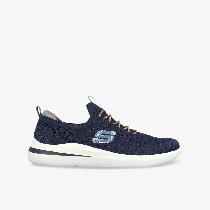 Sportlicher leichter Sneaker mit atmungsaktivem Material und komfortabler Passform, ideal für vielseitige Aktivitäten