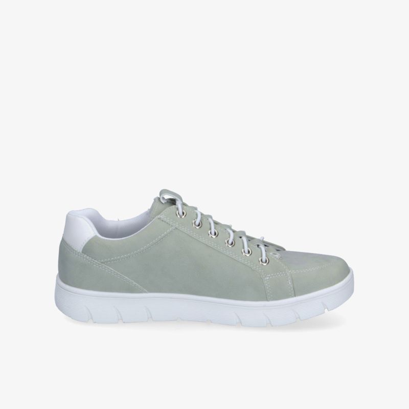 Sportlich leichter Schuh mit bequemer Passform und rutschfester Sohle, ideale seitliche Ansicht