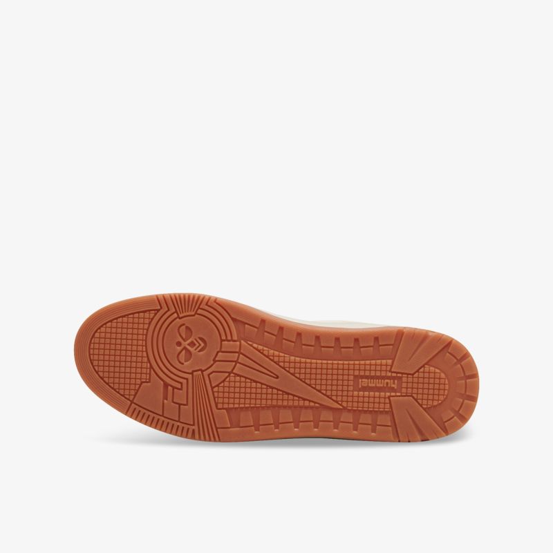 Rutschfeste und robuste Schuhsohle mit profiliertem Muster für optimalen Halt und lange Haltbarkeit