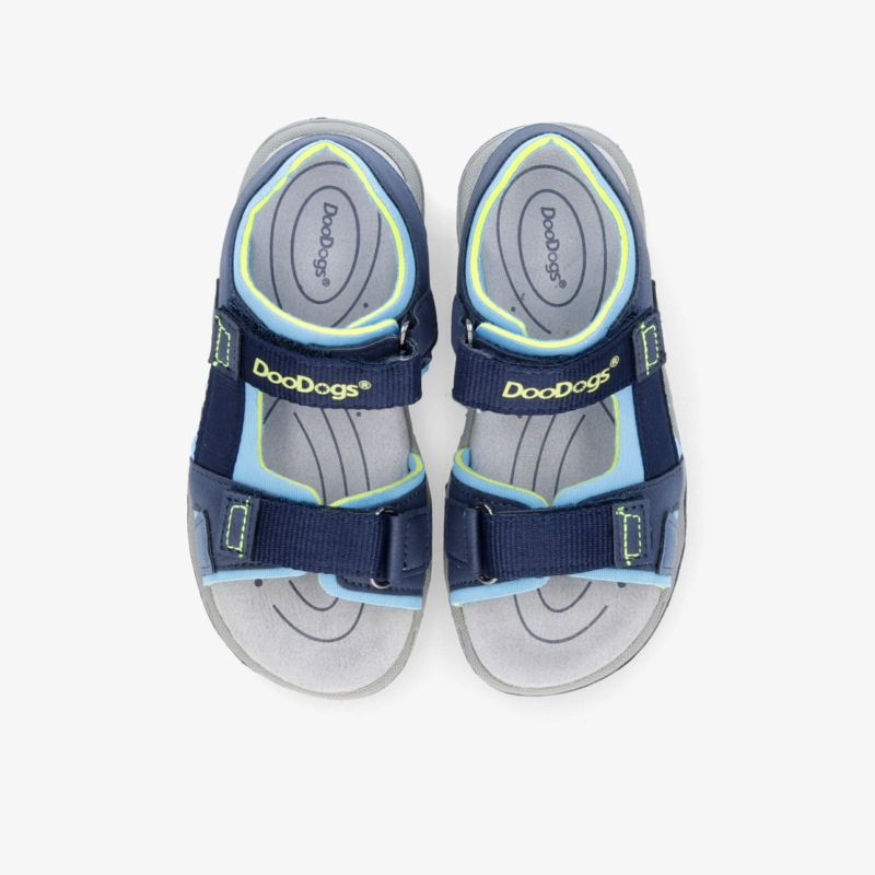 Sportliche Sandalen in Blau und Grau mit verstellbaren Klettverschlüssen und rutschfester Sohle, komfortabel und leicht
