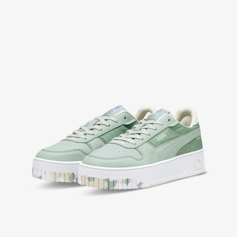 Grüne Sneakers mit Plateau für vielseitigen Stil und Komfort. Perfekt für den modernen, lässigen Look.