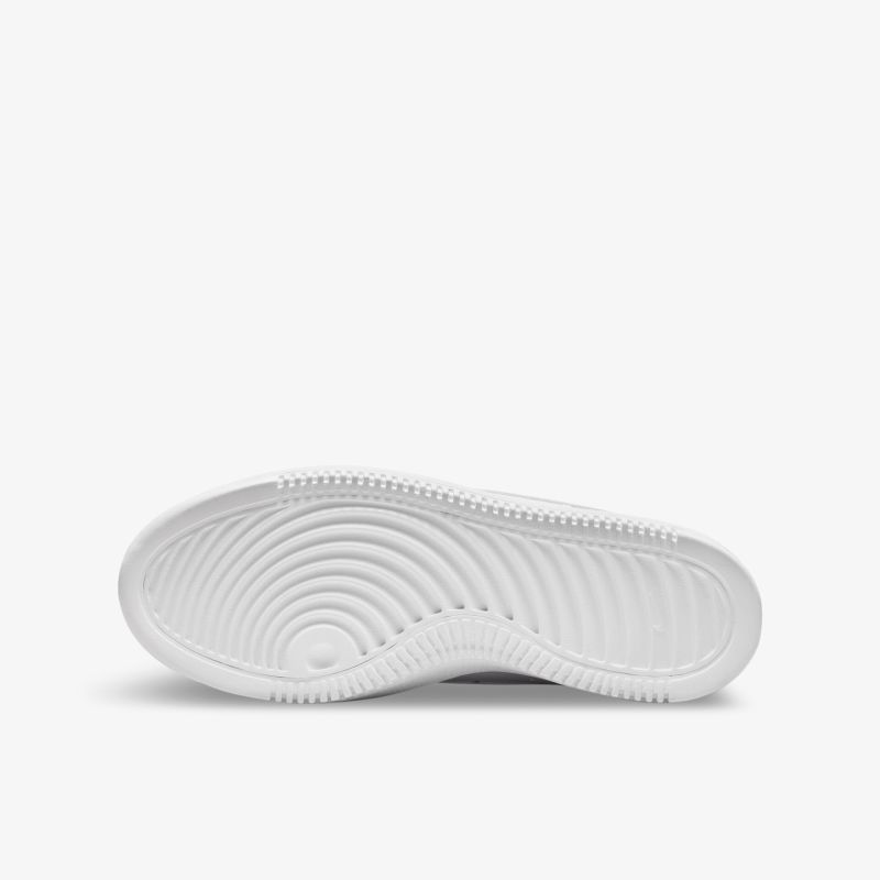 Langlebige, rutschfeste Sohle für optimalen Halt und modernen Stil