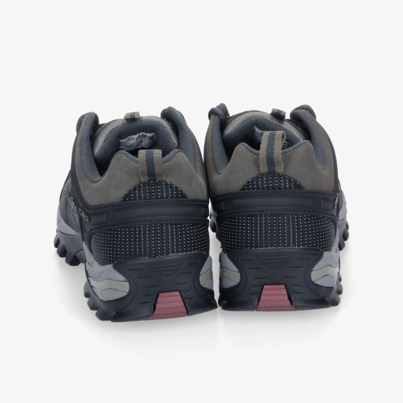 Robuste schwarzgrau Trekkingschuhe mit stabiler Fersenkappe und rutschfester griffiger Profilsohle, Rückansicht