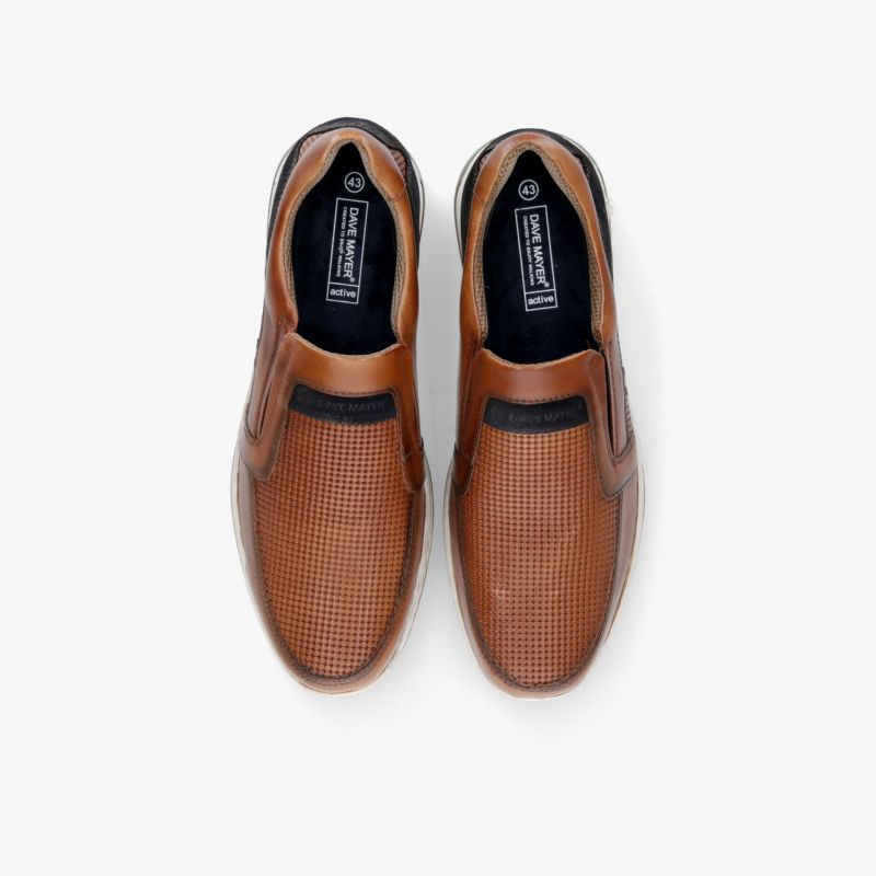 Elegante braune Slip-On Schuhe mit feinem Muster, bequem und leicht anzuziehen, hochwertige Verarbeitung