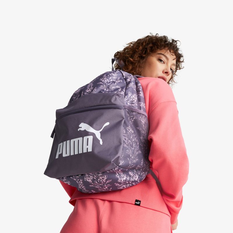 Moderner Puma Rucksack mit auffälligem Logo und praktischem Design, ideal für Alltag und Freizeit.