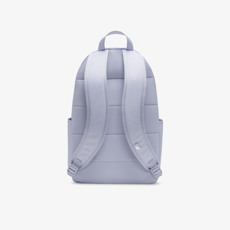 Moderner ergonomischer Rucksack in grauem Design mit verstellbaren gepolsterten Trägern für optimalen Komfort.