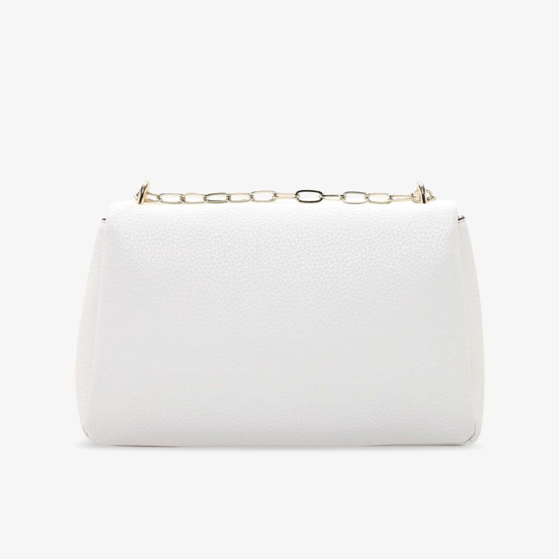 Stilvolle weiße Tasche mit edlem goldenen Kettenriemen, minimalistisches und elegantes Design.