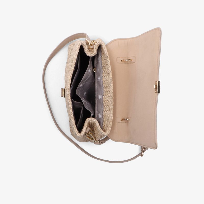Beige Handtasche offen mit sichtbaren Innenfächern, verstellbarem Riemen und elegantem Design