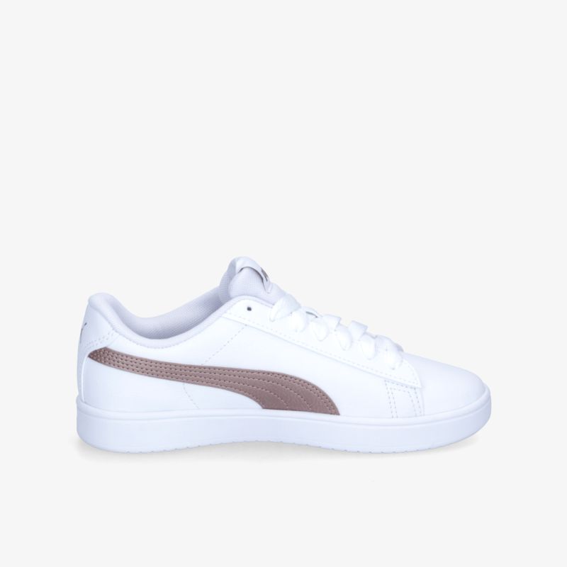 Elegante weiße Sneakers mit sportlichem Design und rutschfester Sohle für optimalen Komfort.