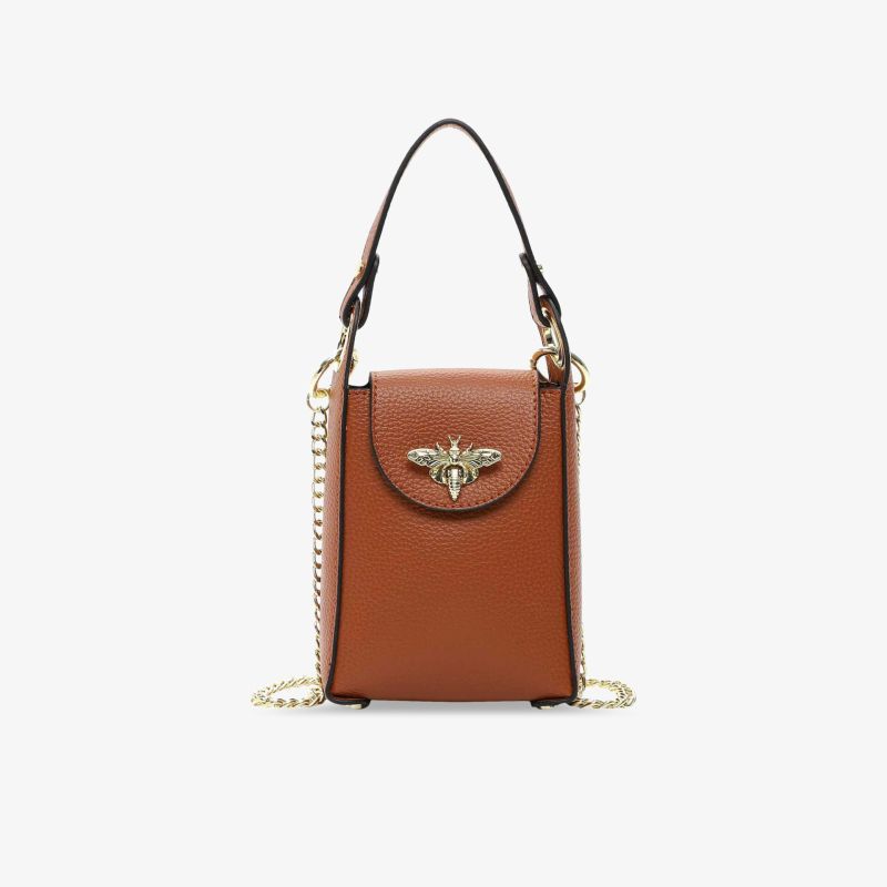 Elegante braune Tasche mit goldener Kette und verstellbarem Riemen, ideal für stilvolle Auftritte.