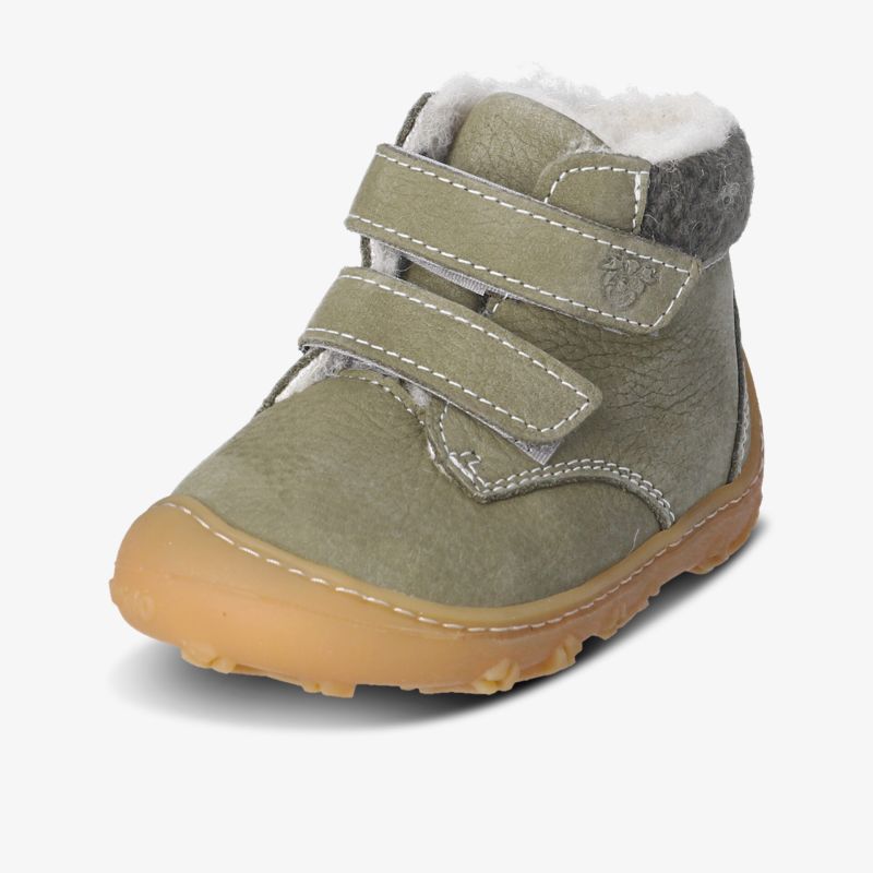 Bequeme, warm gefütterte Kinderstiefel mit rutschfester Sohle und praktischem Klettverschluss in Grün.
