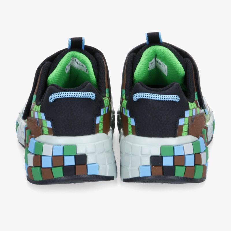 Modische, bequeme Sneaker mit auffälligem, farbenfrohem Design und einzigartigem Muster auf der Rückseite.