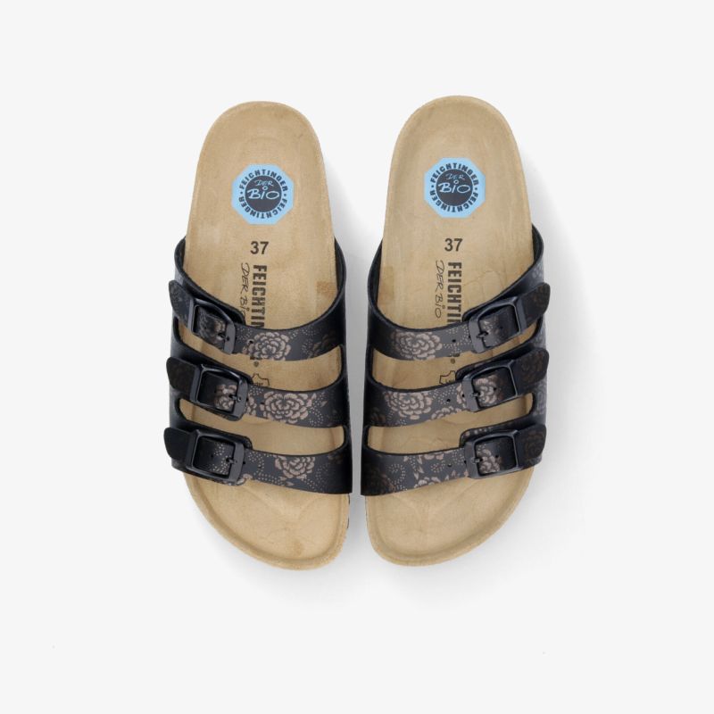 Bequeme Sandalen mit drei verstellbaren Riemen und anatomisch geformtem Fußbett für optimalen Halt