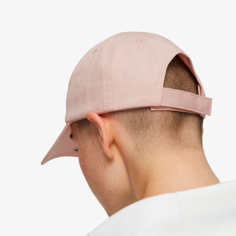 Rosa Baseballcap aus hochwertigem Material mit verstellbarem Rückenteil für optimalen Tragekomfort