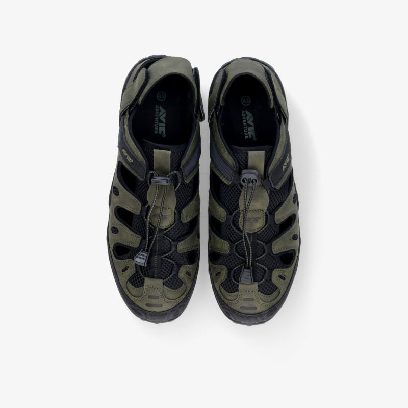 Robuste, bequeme Outdoor-Sandalen in Oliv und Schwarz mit rutschfester Sohle und sportlichem Design.