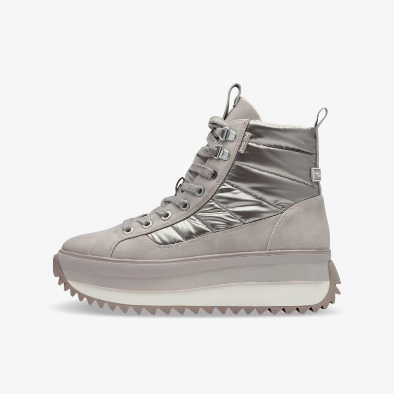 Stylischer Schuh mit Plateau-Sohle und robuster Schnürung, wasserabweisend und warm gefüttert für optimalen Komfort