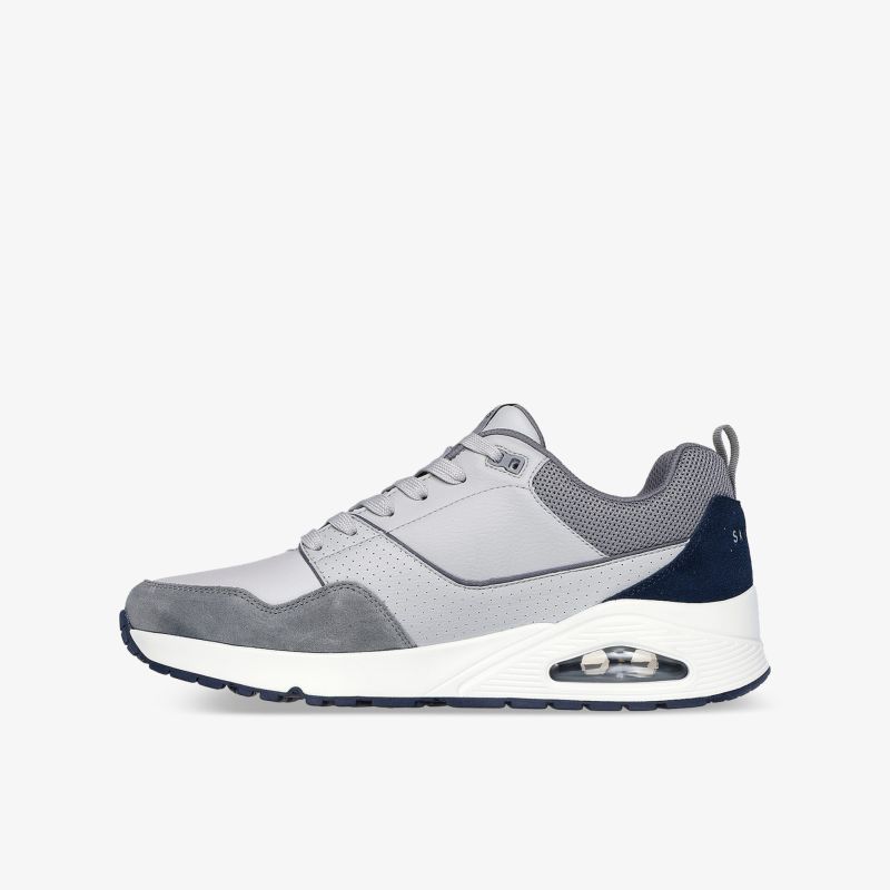 Moderner grauer Sneaker mit blauen Details, leichte und atmungsaktive Materialien, komfortable Passform