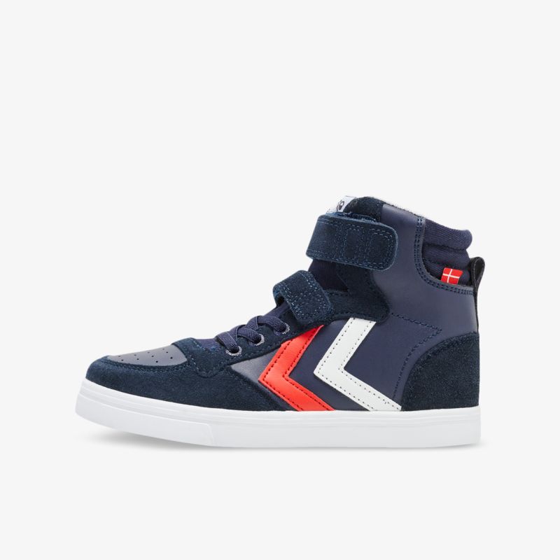 Bequemer, stylisher High-Top Sneaker mit Klettverschluss und robustem Design für vielseitigen Einsatz.