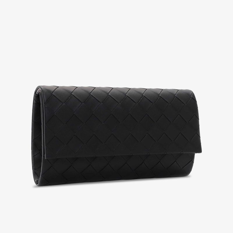 Elegante schwarze Clutch aus hochwertigem Material mit geflochtenem Design, ideal für stilvolle Anlässe.