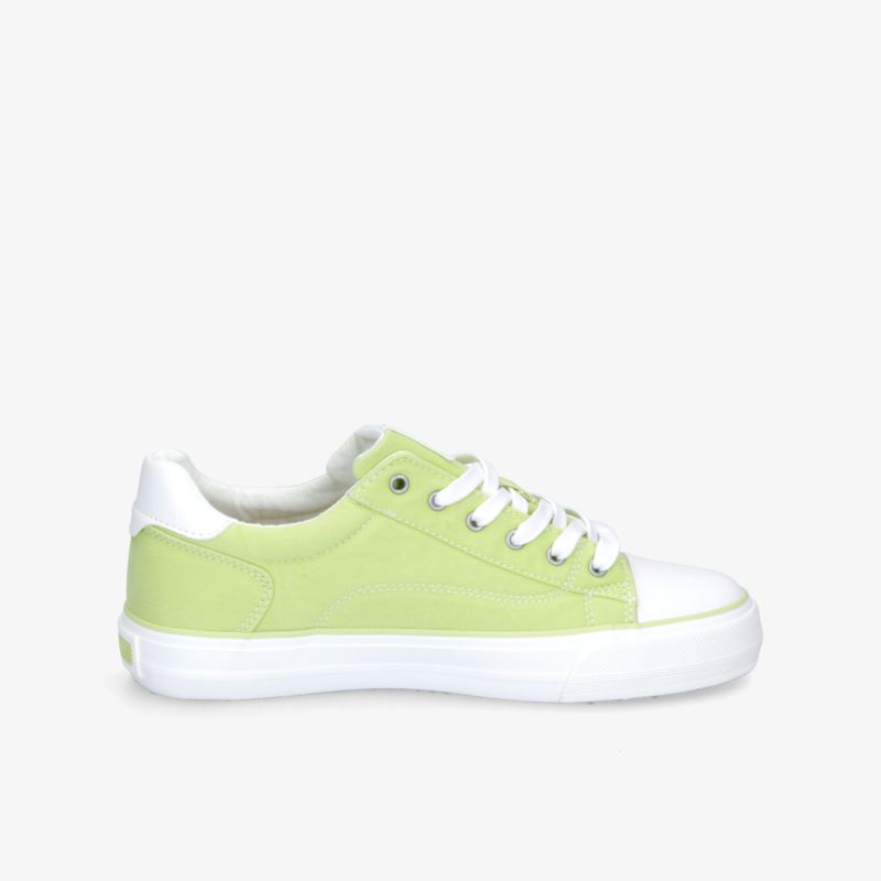 Seitliche Ansicht eines grünen Sneakers mit weißer Sohle und klassischer Schnürung, bequem und sportlich