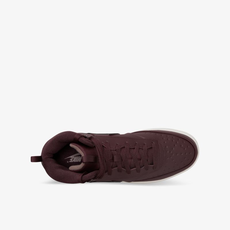 Moderner Sneaker in elegantem Design mit maximalem Tragekomfort.