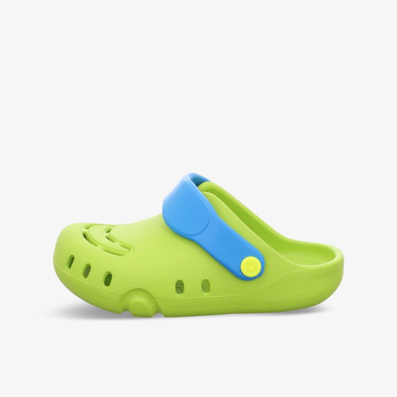 Grüner leichter Schuh mit blauem Riemen, komfortabel und atmungsaktiv mit rutschfester Sohle