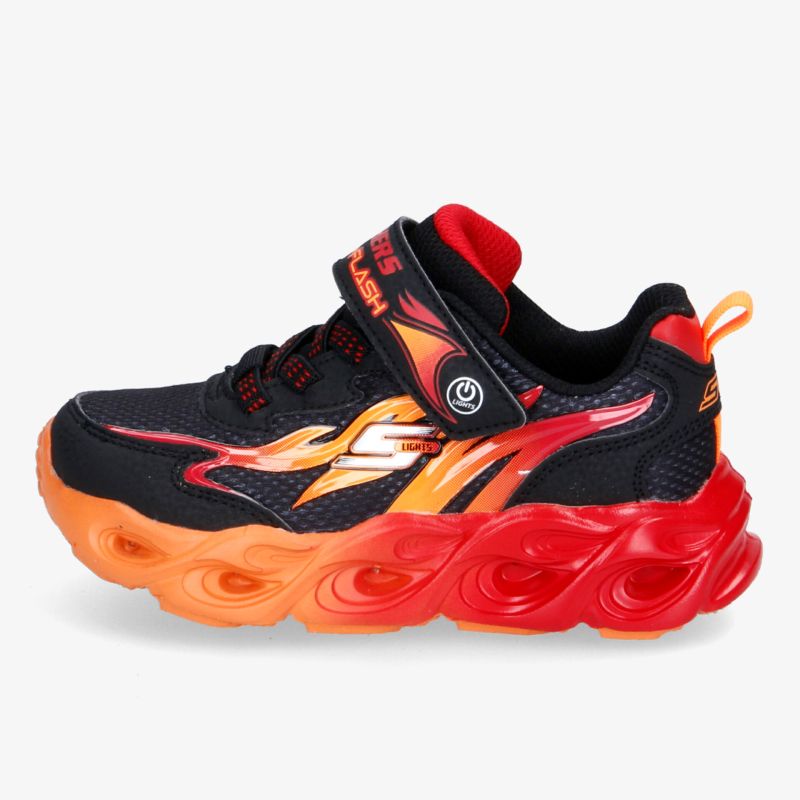 Lebevolle Sportschuhe mit strapazierfähiger Sohle und auffälligem orange-roten Design für hohe Sichtbarkeit.