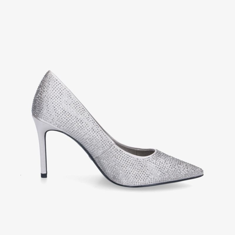 Elegante silberne High Heels mit spitzer Vorderseite und glänzender Oberfläche für stilvolle Anlässe.