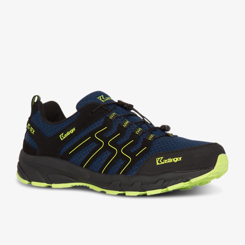 Sportlicher Schuh mit robuster Außensohle und atmungsaktivem Material für vielseitige Outdoor-Aktivitäten.