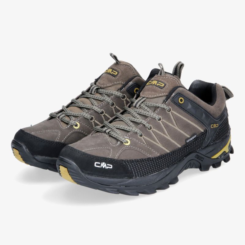 Robuste und bequeme Wanderschuhe mit stabiler Sohle und atmungsaktivem Obermaterial für anspruchsvolle Touren.