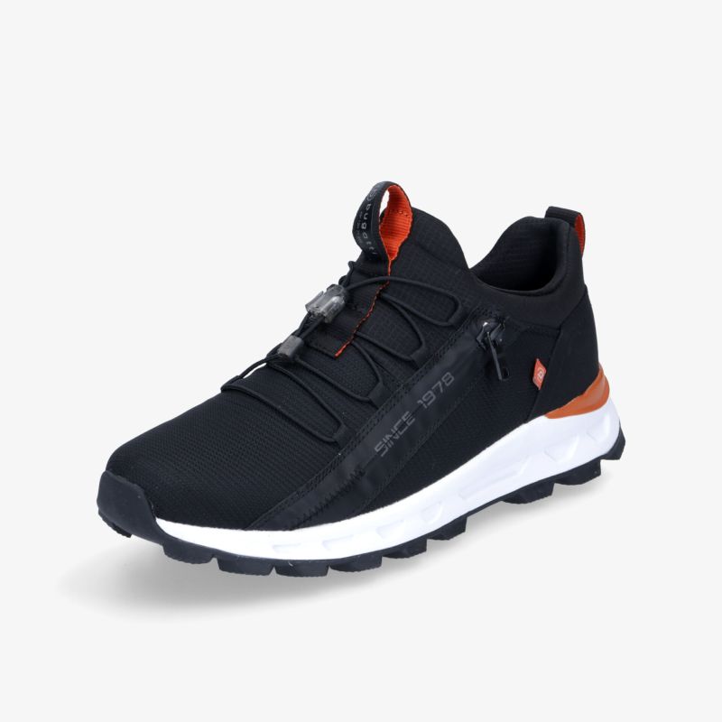 Stylischer und komfortabler Outdoor-Schuh mit modernem Schnürsystem und rutschfester Sohle.